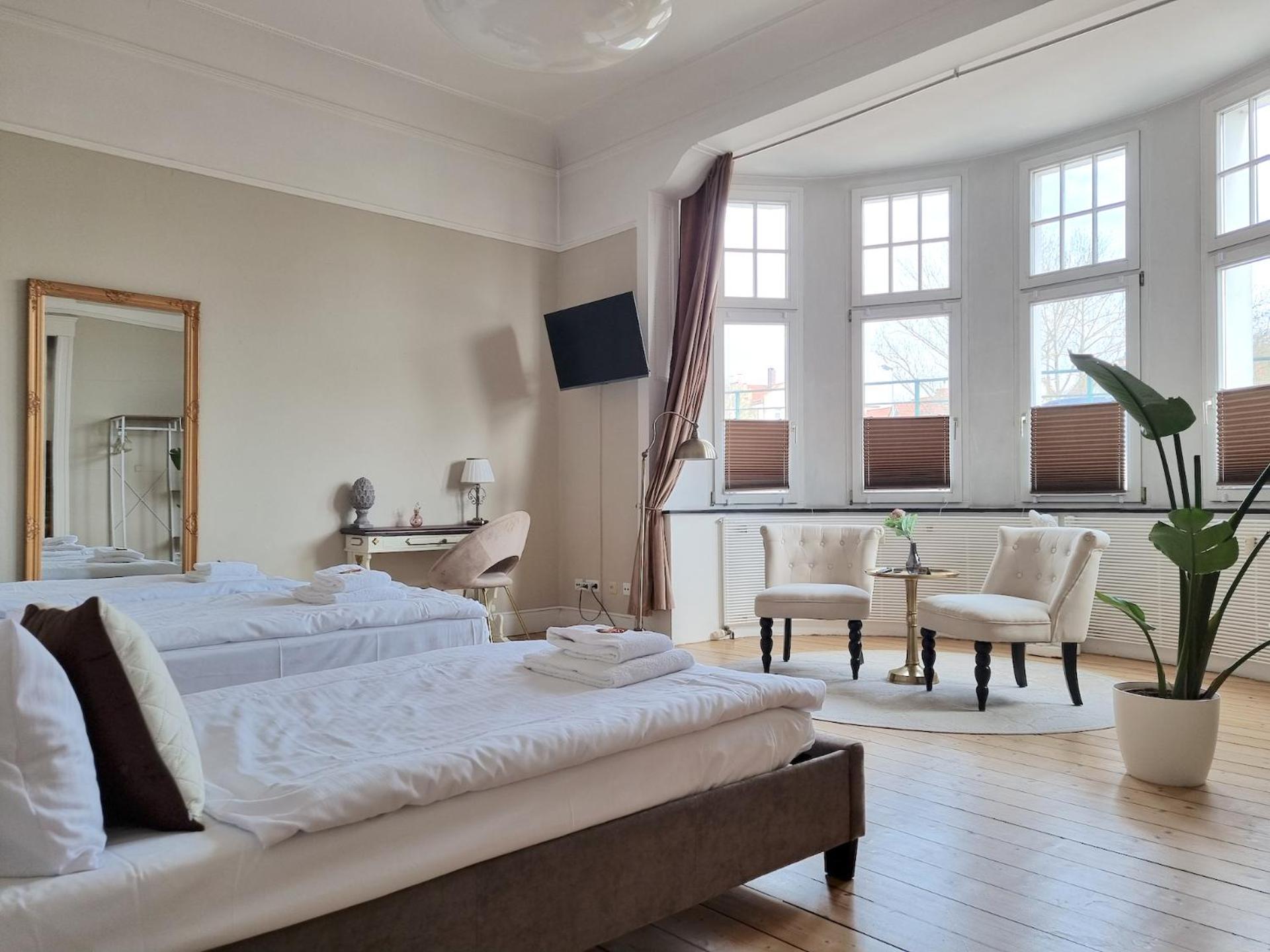 Charysma - Jugendstil Trifft Moderne, Schlafzimmer Mit Smart-Tv, Tischfussball, Darts, Parkplatz Hamelin Zewnętrze zdjęcie
