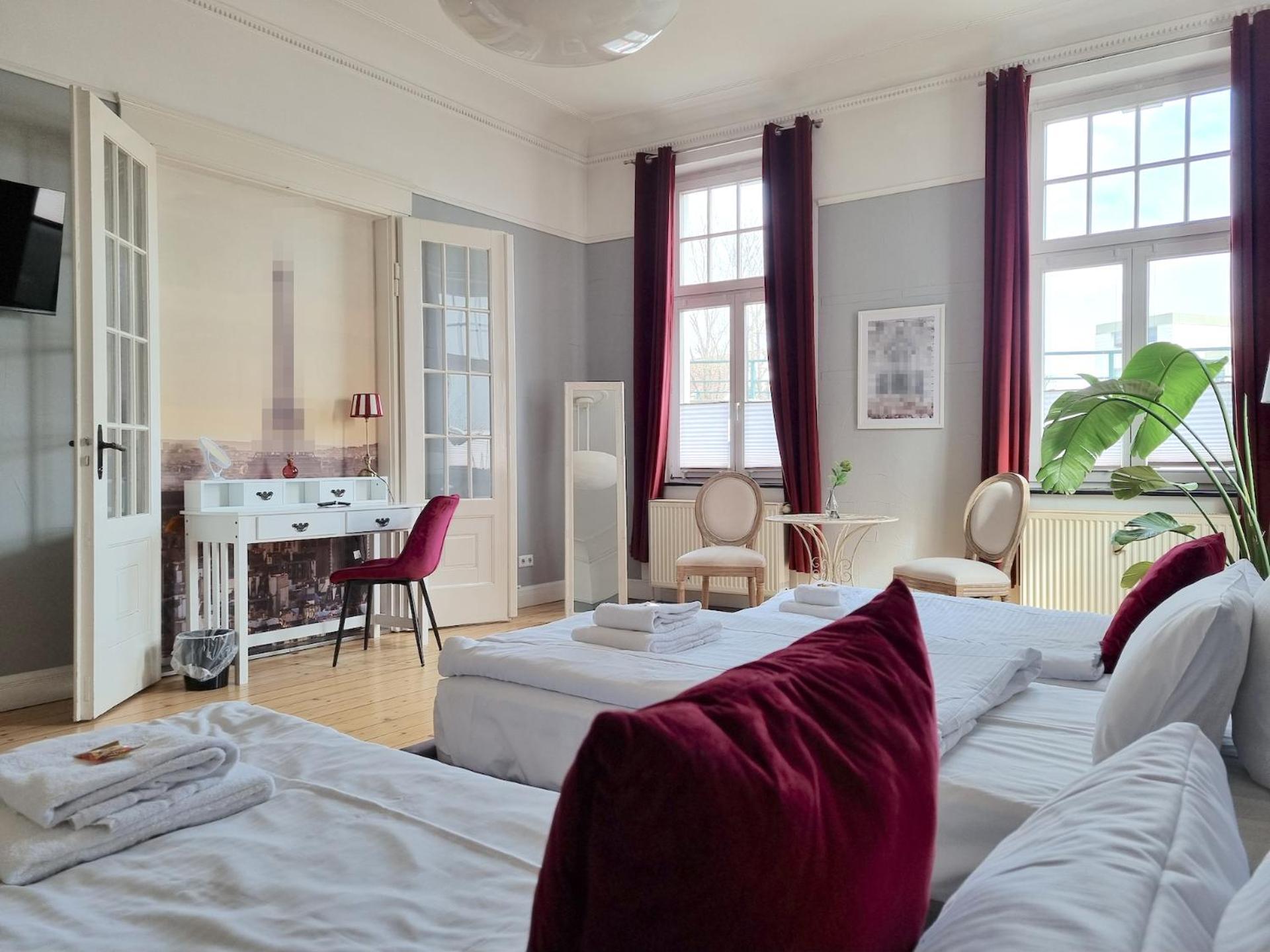 Charysma - Jugendstil Trifft Moderne, Schlafzimmer Mit Smart-Tv, Tischfussball, Darts, Parkplatz Hamelin Zewnętrze zdjęcie