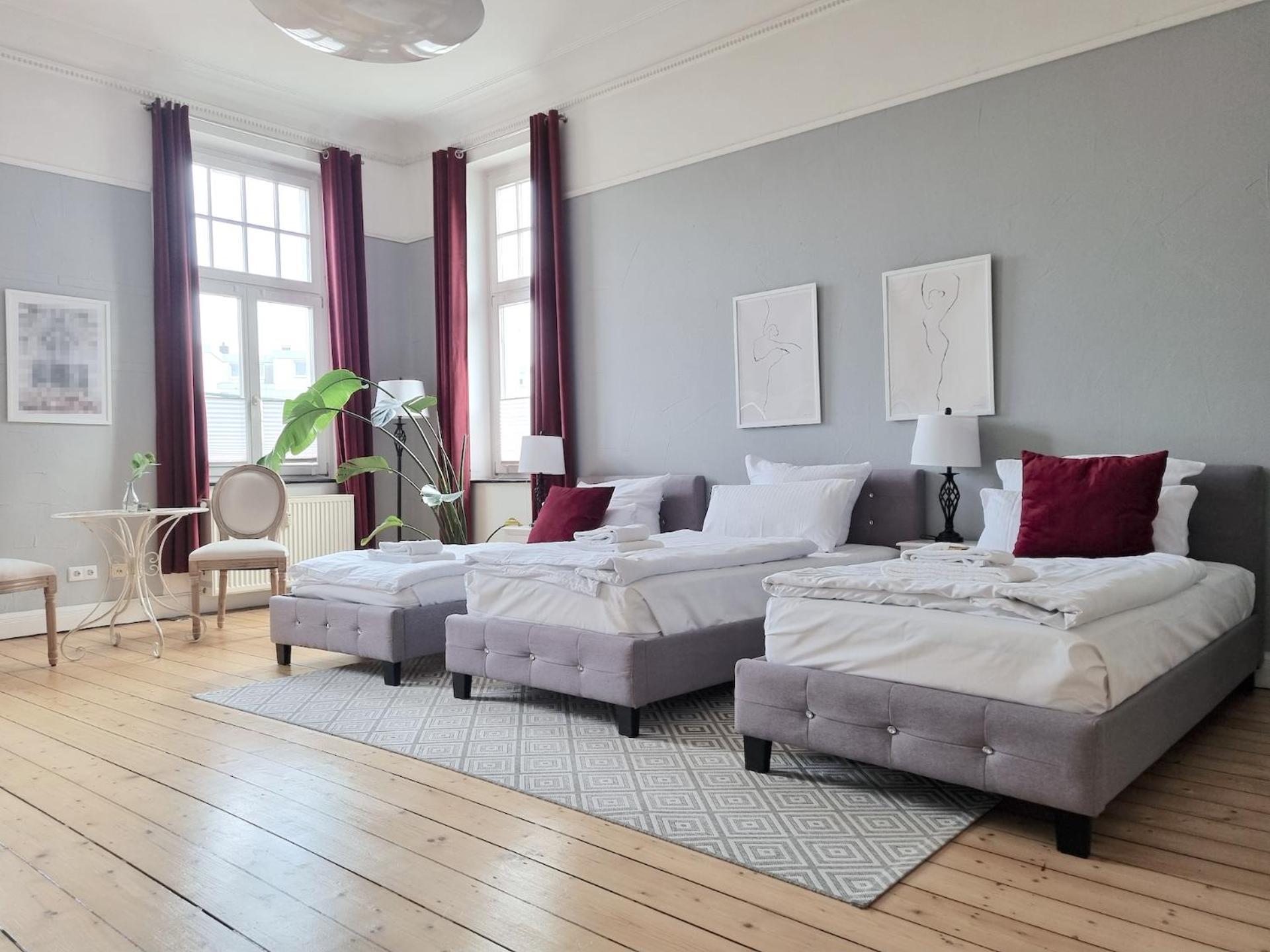 Charysma - Jugendstil Trifft Moderne, Schlafzimmer Mit Smart-Tv, Tischfussball, Darts, Parkplatz Hamelin Zewnętrze zdjęcie