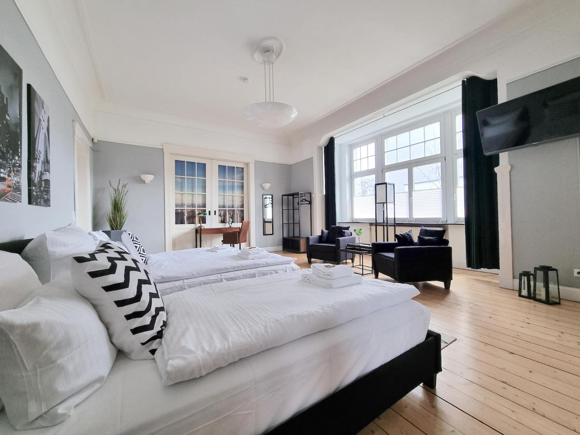 Charysma - Jugendstil Trifft Moderne, Schlafzimmer Mit Smart-Tv, Tischfussball, Darts, Parkplatz Hamelin Zewnętrze zdjęcie